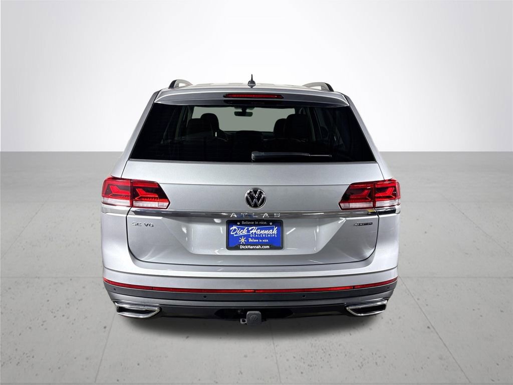 Certified 2023 Volkswagen Atlas SE w/ Black Wheel Package image 7