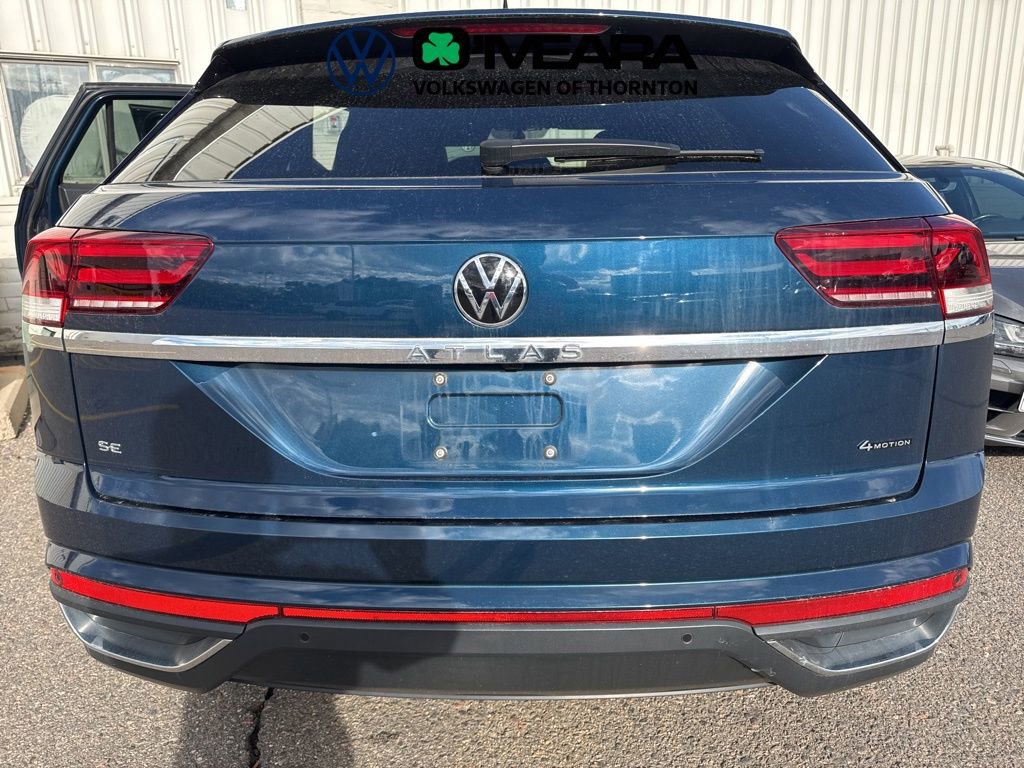 Used 2023 Volkswagen Atlas Cross Sport SE AWD/4WD image 4