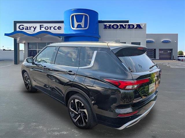 Used 2024 Mitsubishi Outlander SEL image 3