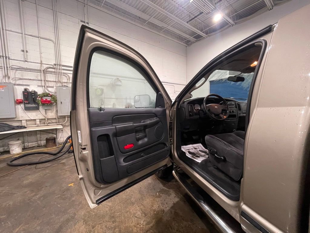 Used 2004 Dodge Ram 2500 Truck SLT w/ Trailer Tow Group AWD/4WD image 10