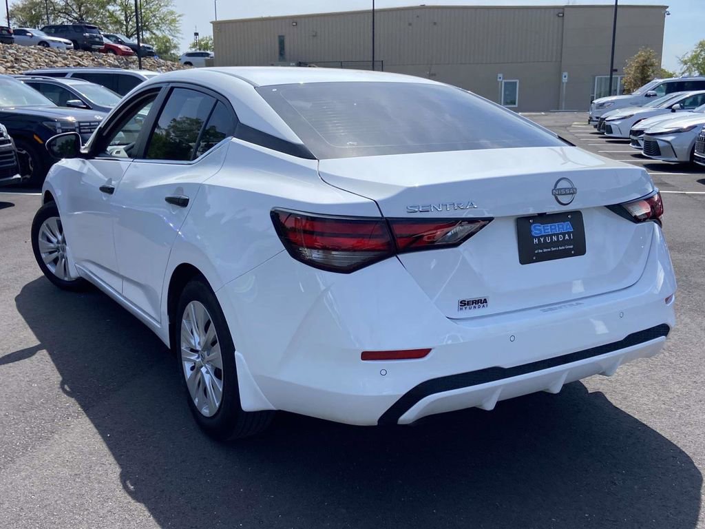 Used 2025 Nissan Sentra S image 5