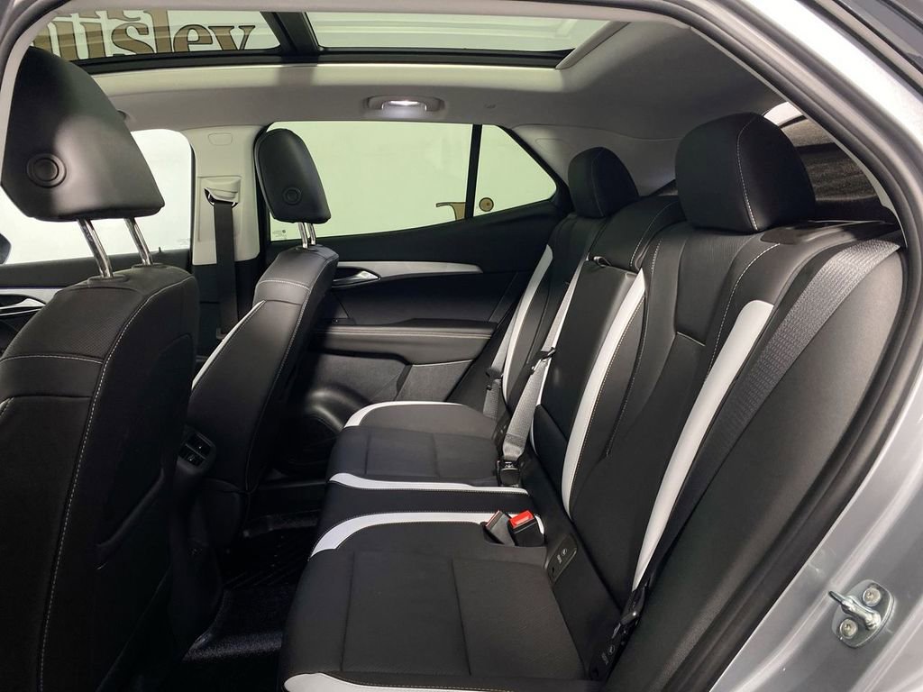 Certified 2024 Buick Envision Sport Touring image 22