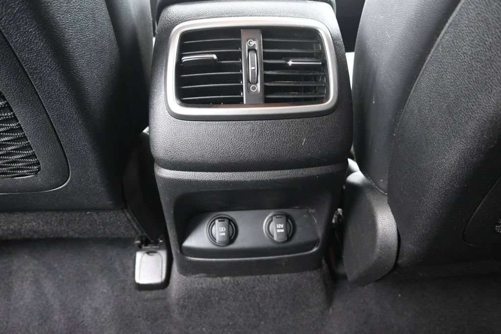 Used 2017 Kia Sorento FWD image 19