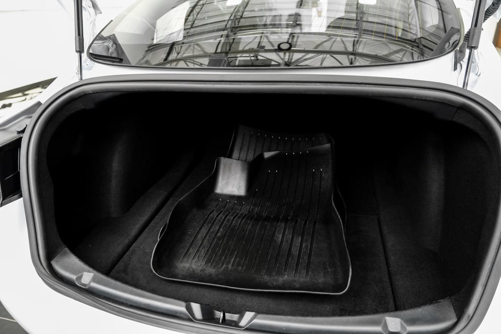 Used 2019 Tesla Model 3 Long Range RWD image 42
