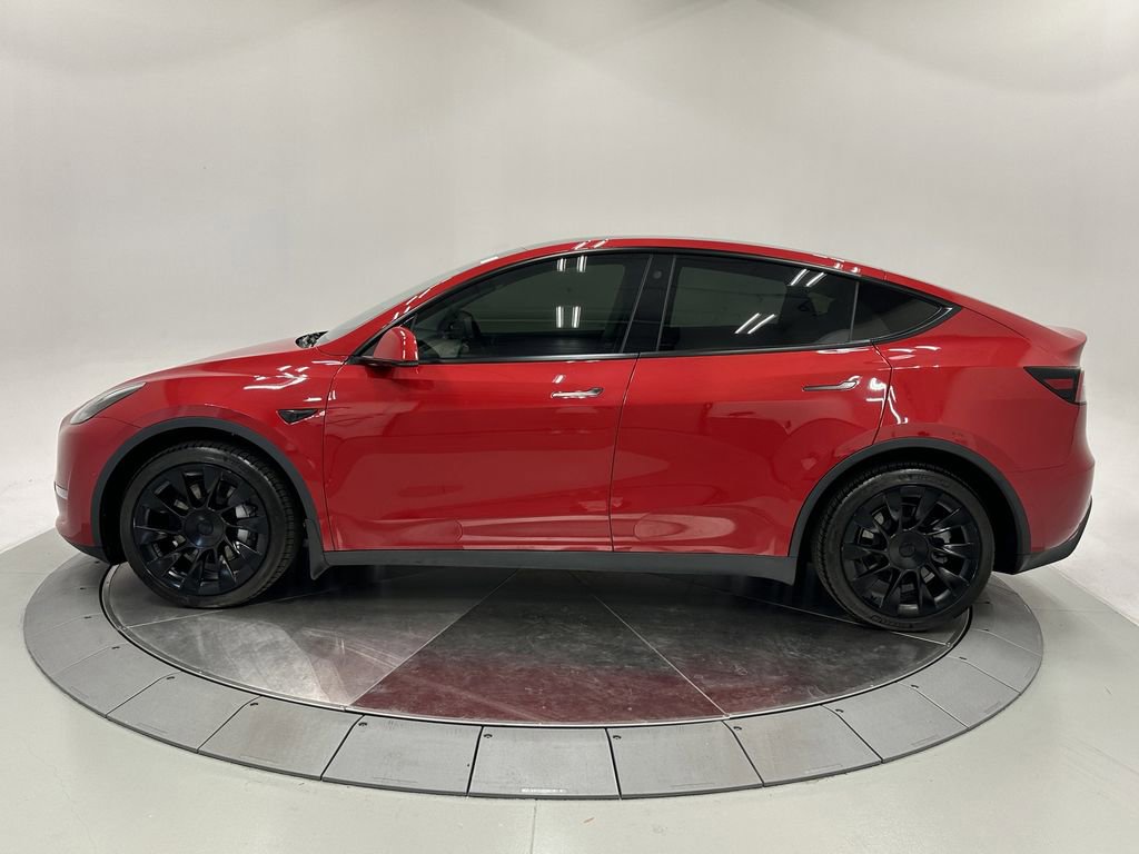 Used 2021 Tesla Model Y Long Range image 4