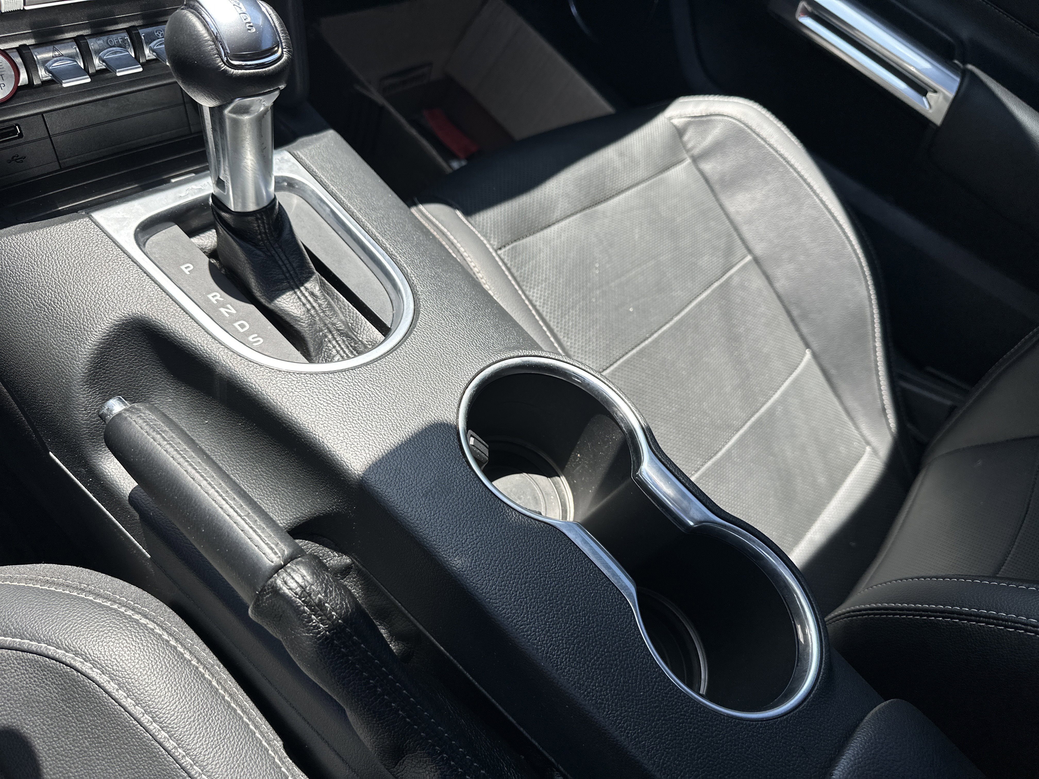 Used 2019 Ford Mustang GT Premium image 29