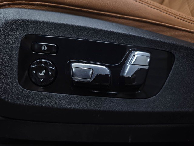 Used 2026 BMW X5 xDrive40i AWD/4WD image 32