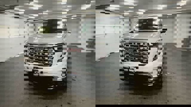 New 2026 GMC Acadia Denali w/ Super Cruise Package AWD/4WD image 3