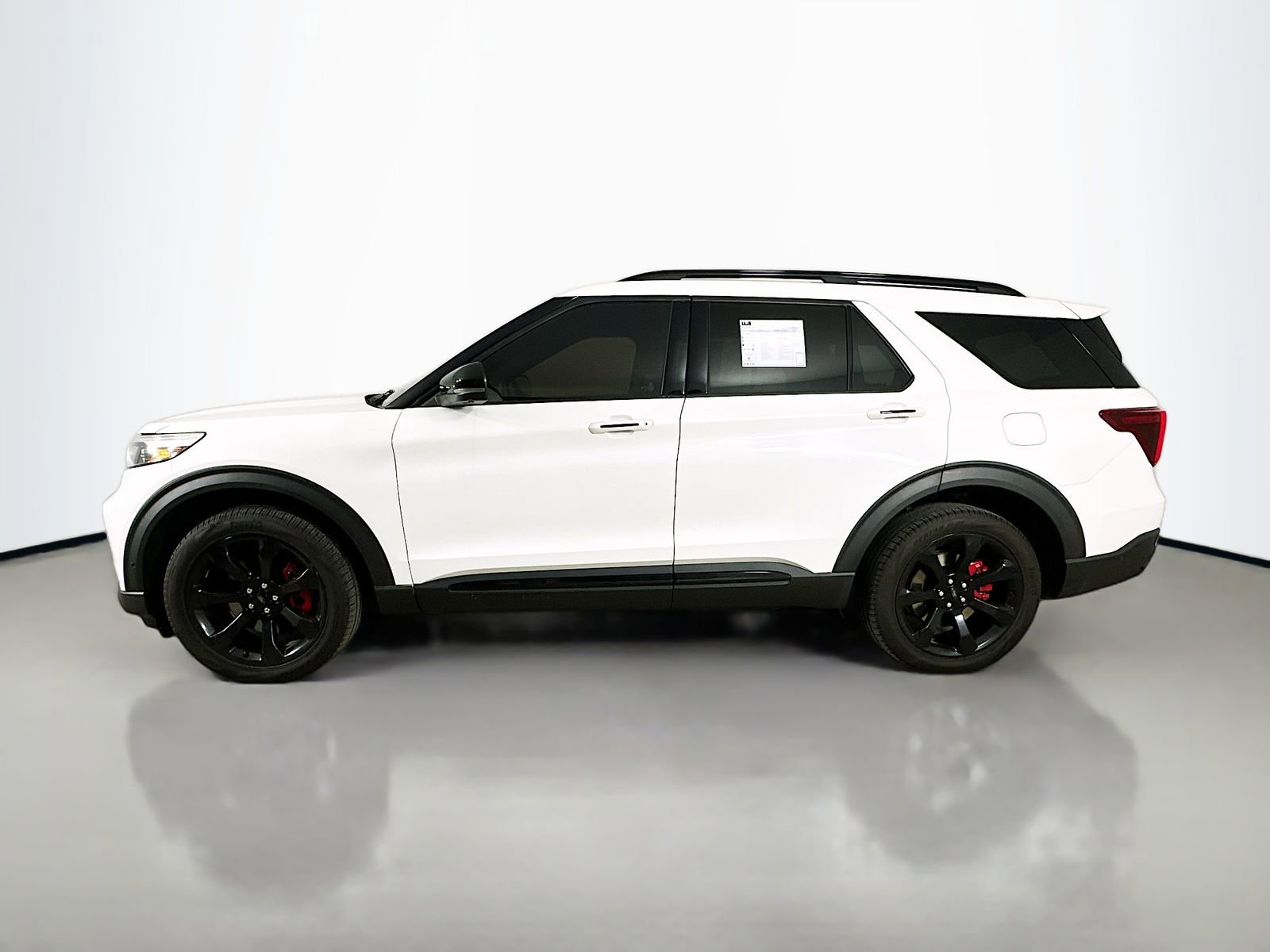 Used 2020 Ford Explorer ST w/ ST High-Performance Pack AWD/4WD image 8
