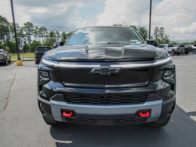 New 2026 Chevrolet Silverado EV Trail Boss image 2