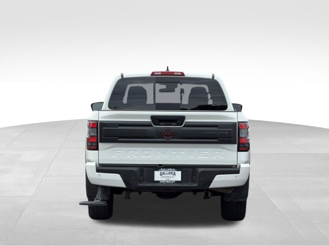 Used 2025 Nissan Frontier PRO-4X AWD/4WD image 6