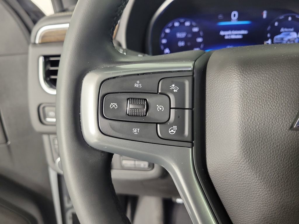 Used 2024 Chevrolet Tahoe Premier AWD/4WD image 22