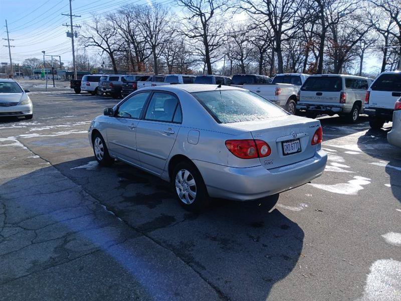 Used 2007 Toyota Corolla CE FWD image 2