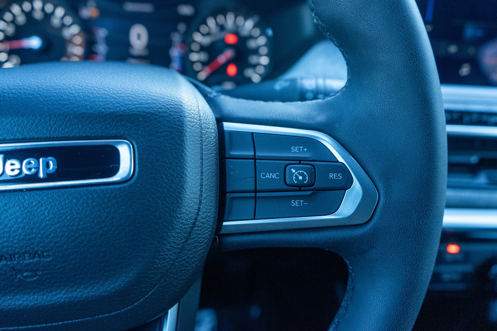 Used 2023 Jeep Compass Latitude image 23