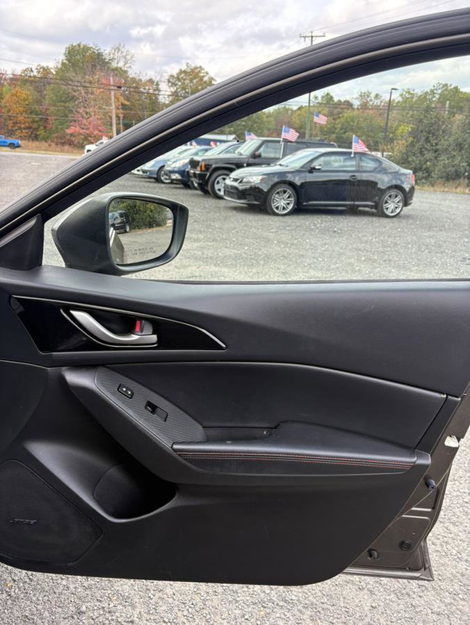 Used 2014 MAZDA MAZDA3 i Grand Touring image 23