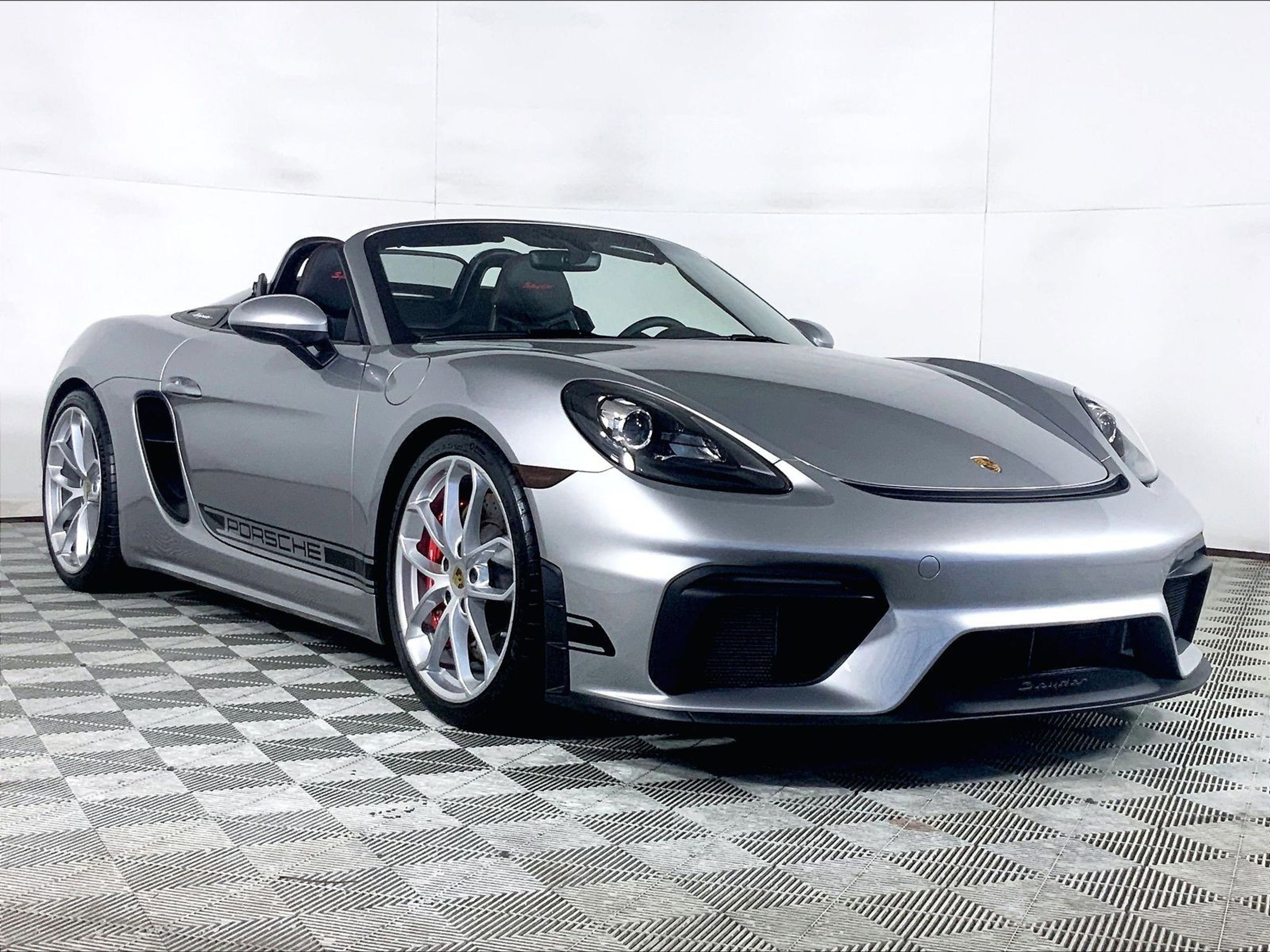 Certified 2021 Porsche 718 Boxster Spyder RWD image 7