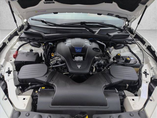 Used 2020 Maserati Ghibli S RWD image 25