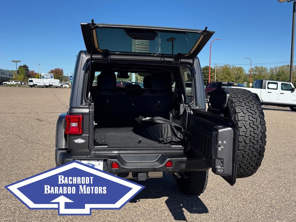 Used 2021 Jeep Wrangler Unlimited Rubicon w/ Trailer Tow Package image 7