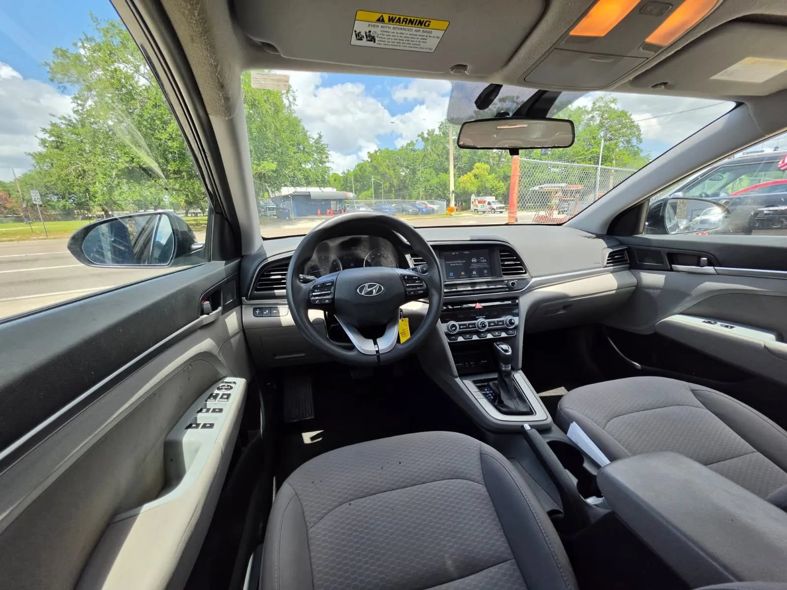 Used 2020 Hyundai Elantra SEL FWD image 13
