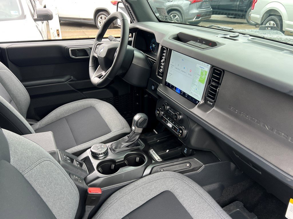 New 2025 Ford Bronco Big Bend image 9