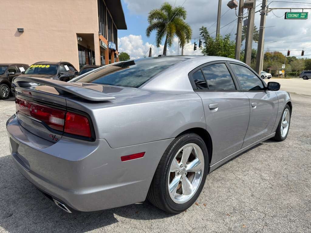 Used 2014 Dodge Charger R/T RWD image 5