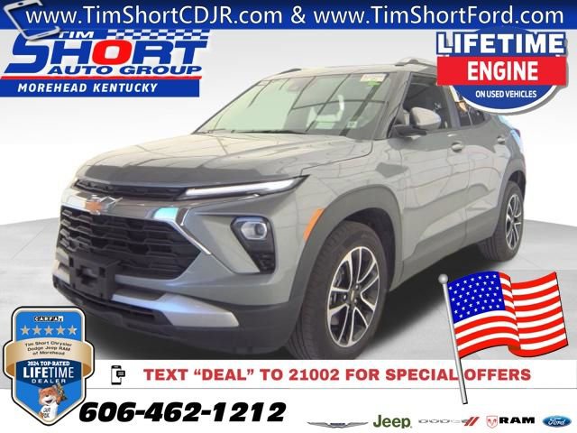 Used 2025 Chevrolet TrailBlazer LT AWD/4WD image 1