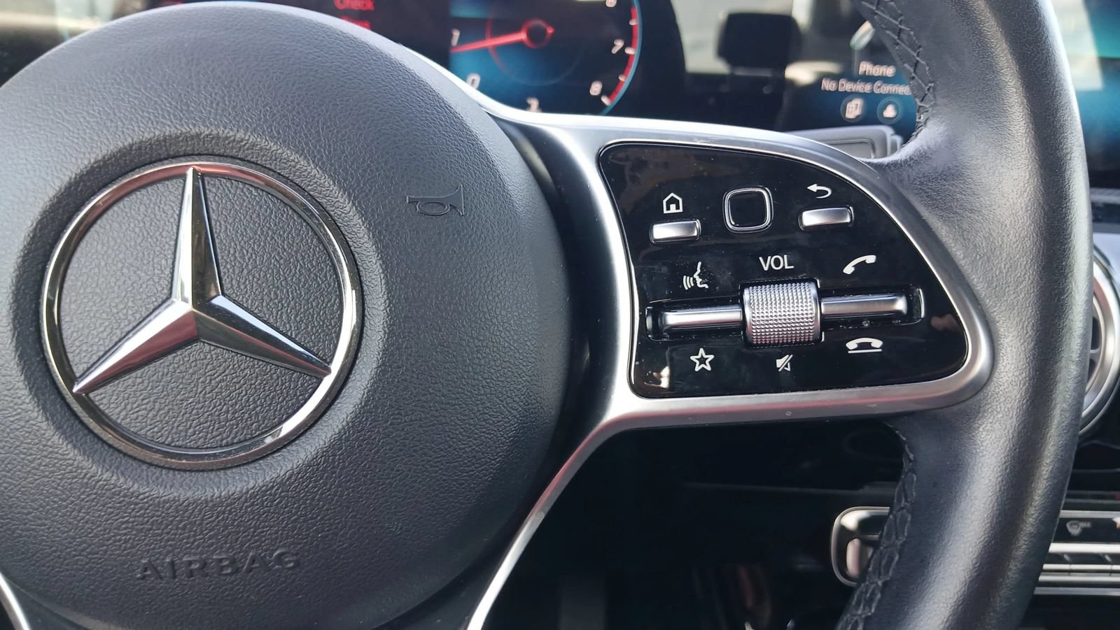 Used 2021 Mercedes-Benz A 220 image 29