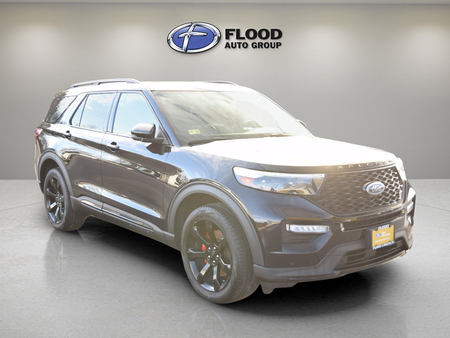 Certified 2023 Ford Explorer ST w/ Equipment Group 401A image 2