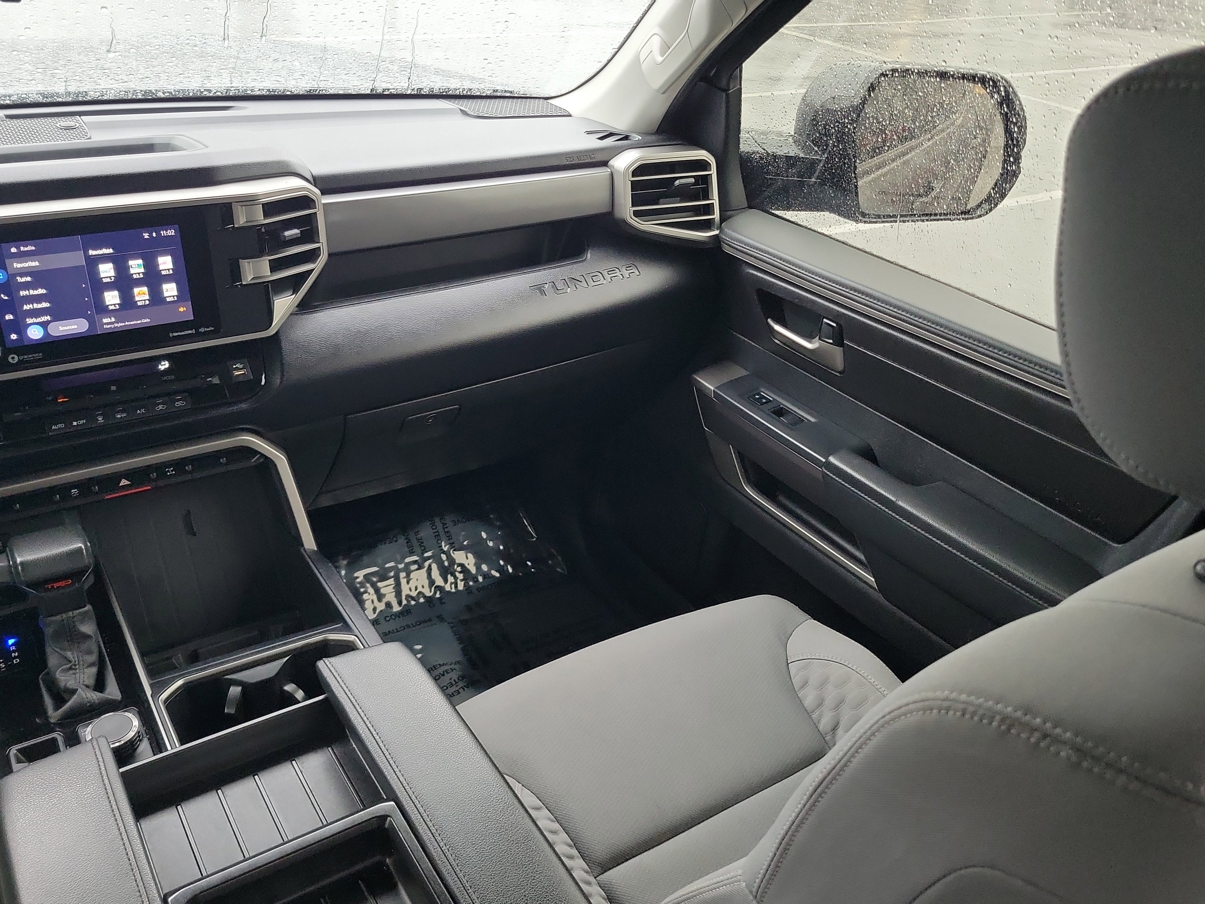 Used 2022 Toyota Tundra SR5 w/ TRD Off-Road Package image 25