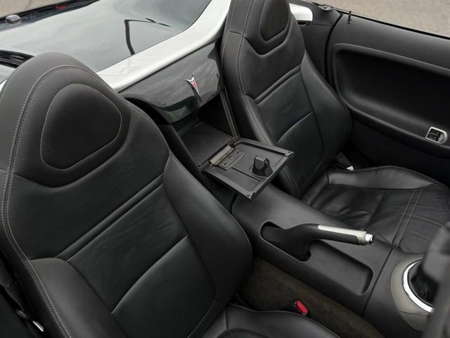 Used 2006 Pontiac Solstice Convertible w/ Premium Package image 21