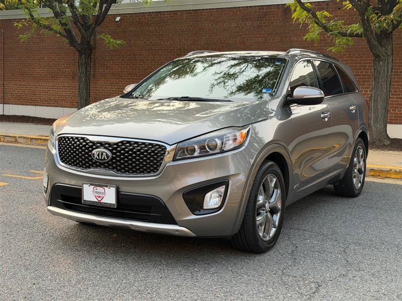 Used 2016 Kia Sorento SX AWD/4WD image 4