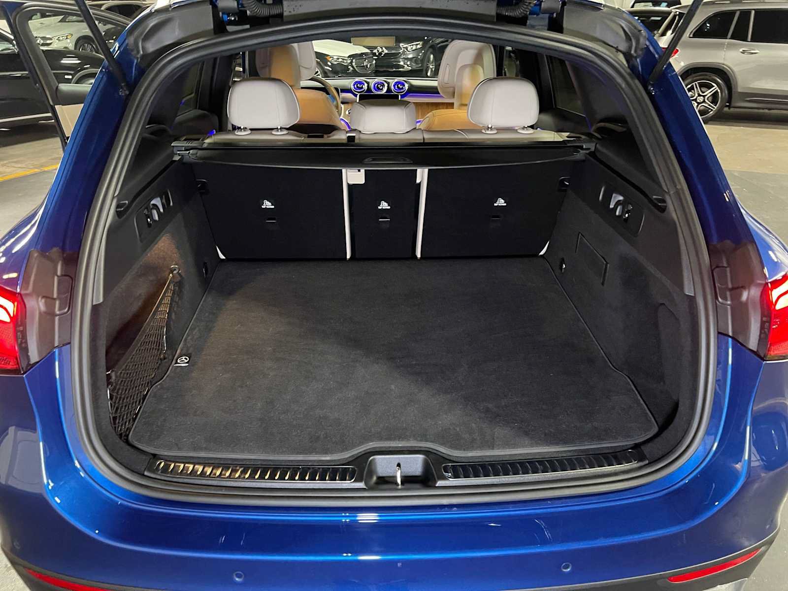 Used 2025 Mercedes-Benz GLC 300 image 15