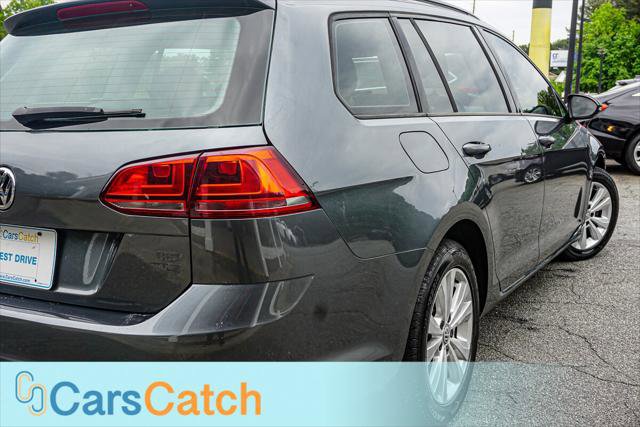 Used 2017 Volkswagen Golf S AWD/4WD image 5