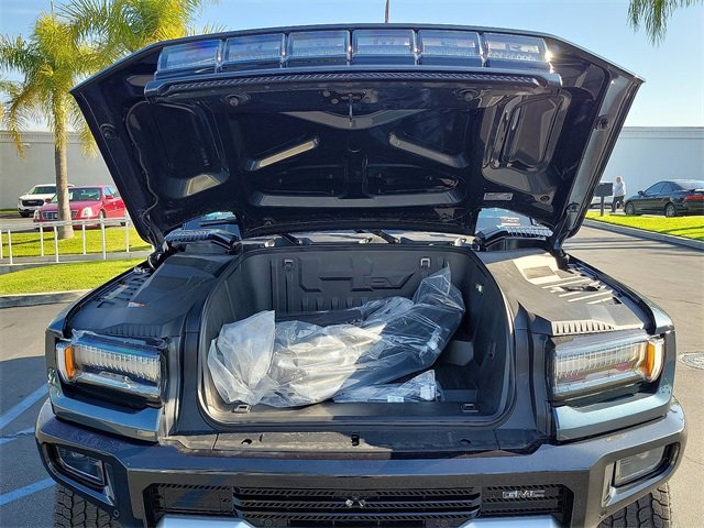 Used 2026 GMC Hummer EV SUV image 26
