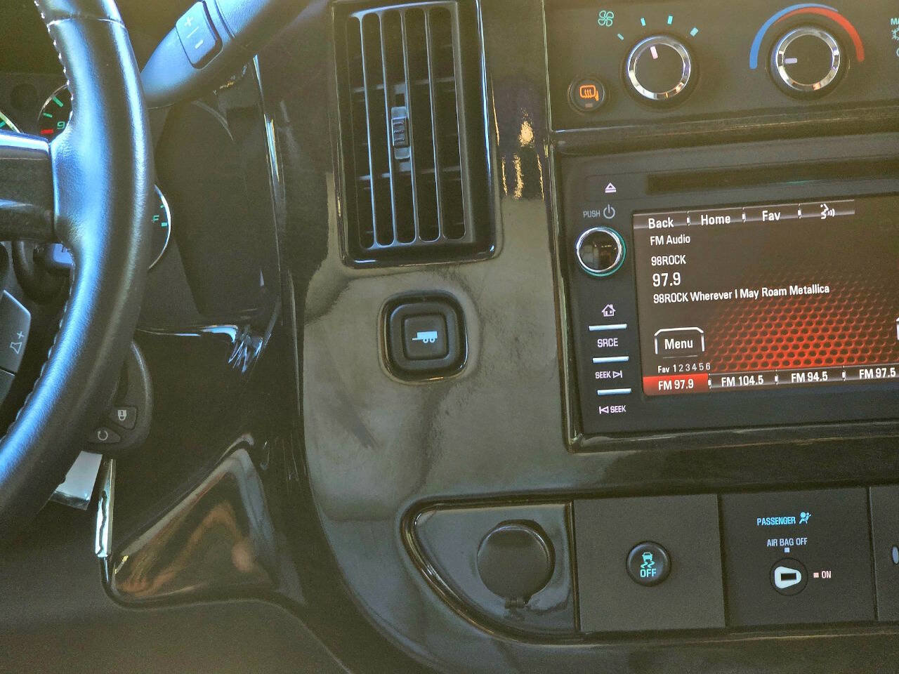 Used 2016 GMC Savana 2500 image 77