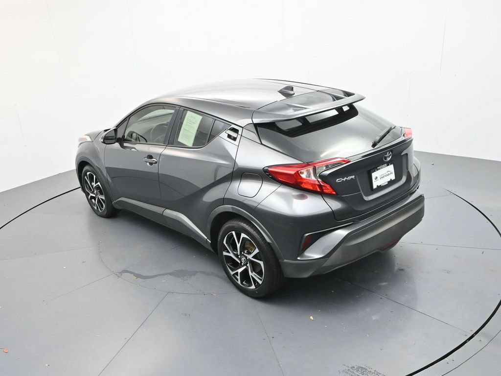 Used 2018 Toyota C-HR XLE FWD image 21