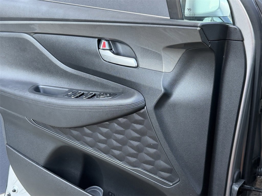 Used 2023 Hyundai Santa Fe SEL image 20