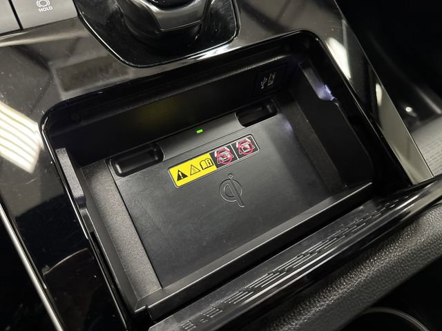 Used 2024 Toyota bZ4X Limited image 25