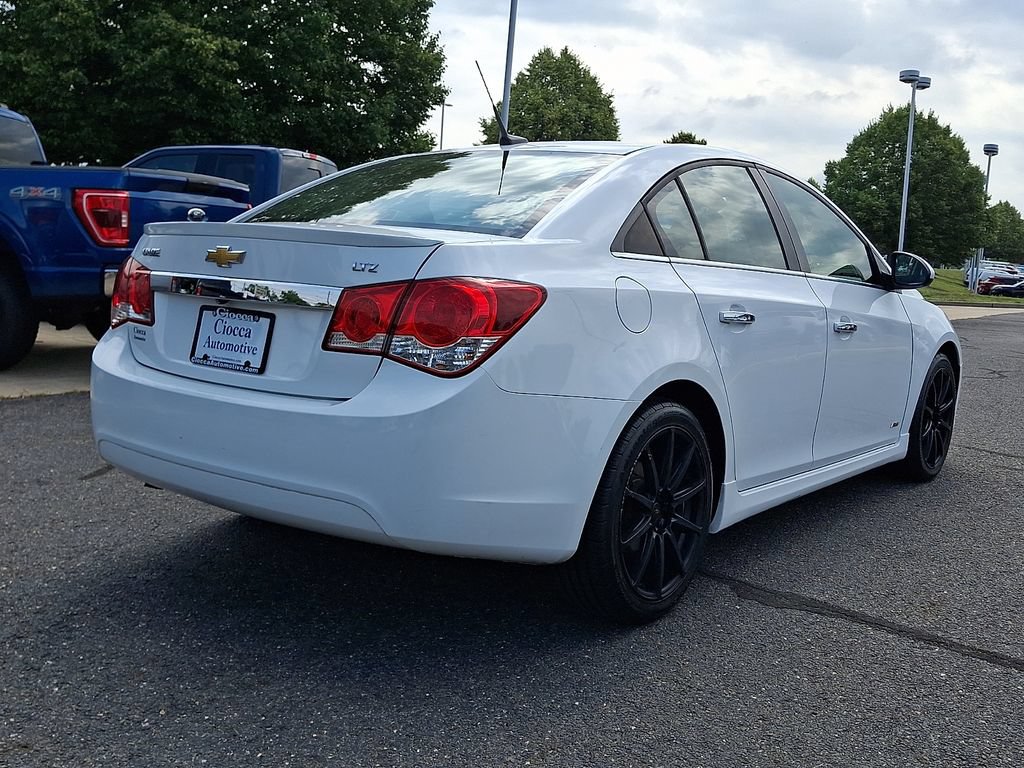 Used 2014 Chevrolet Cruze LTZ w/ RS Package FWD image 9
