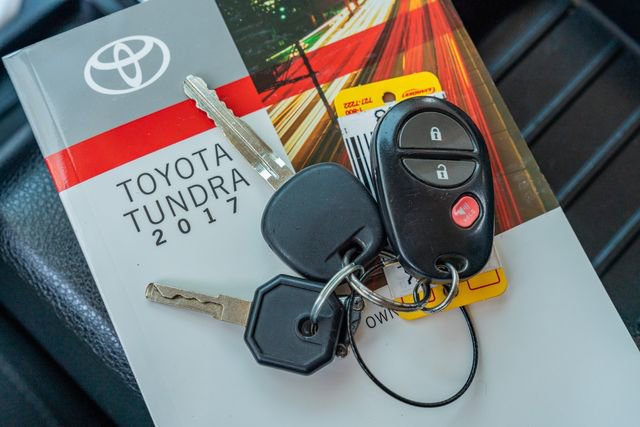 Used 2017 Toyota Tundra SR5 image 47