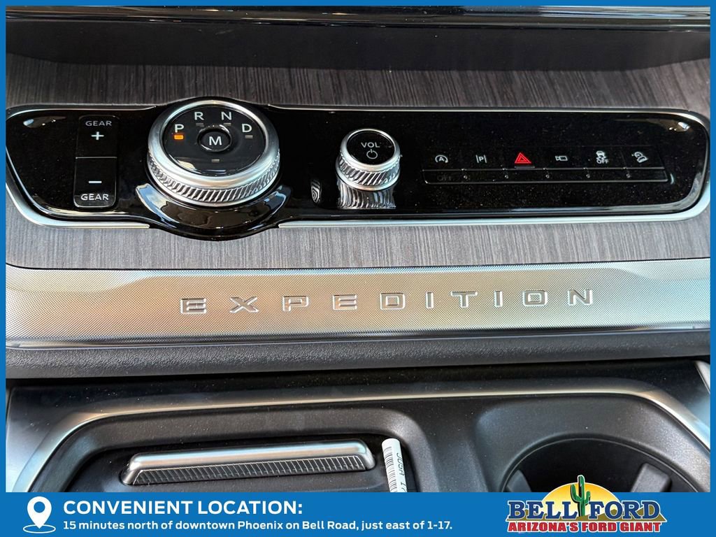 New 2025 Ford Expedition Platinum w/ Platinum Ultimate Package image 17
