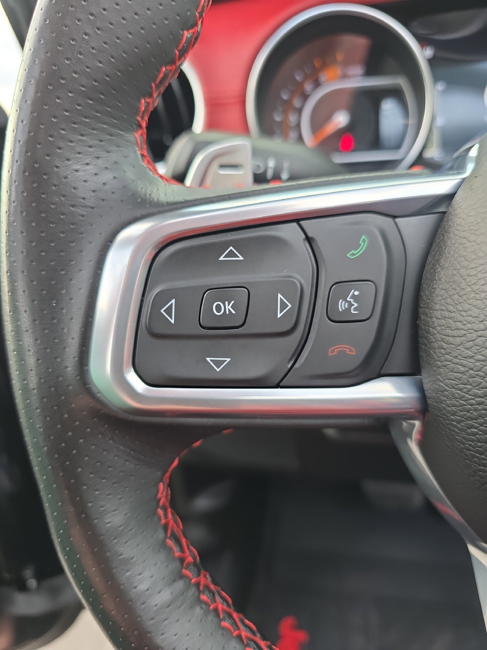 Used 2023 Jeep Wrangler Unlimited Rubicon 392 AWD/4WD image 34