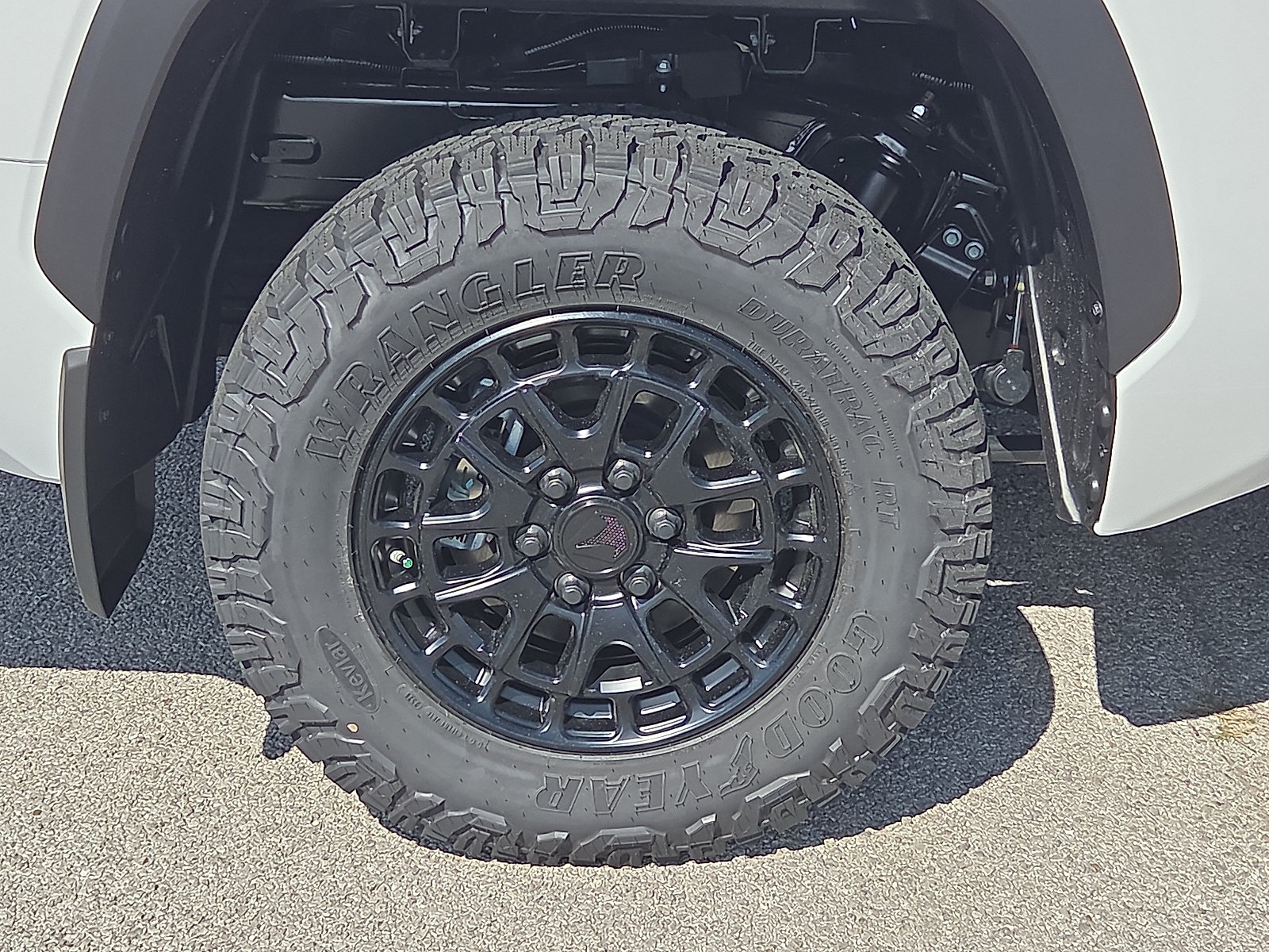 New 2026 Toyota Tundra SR5 AWD/4WD image 7