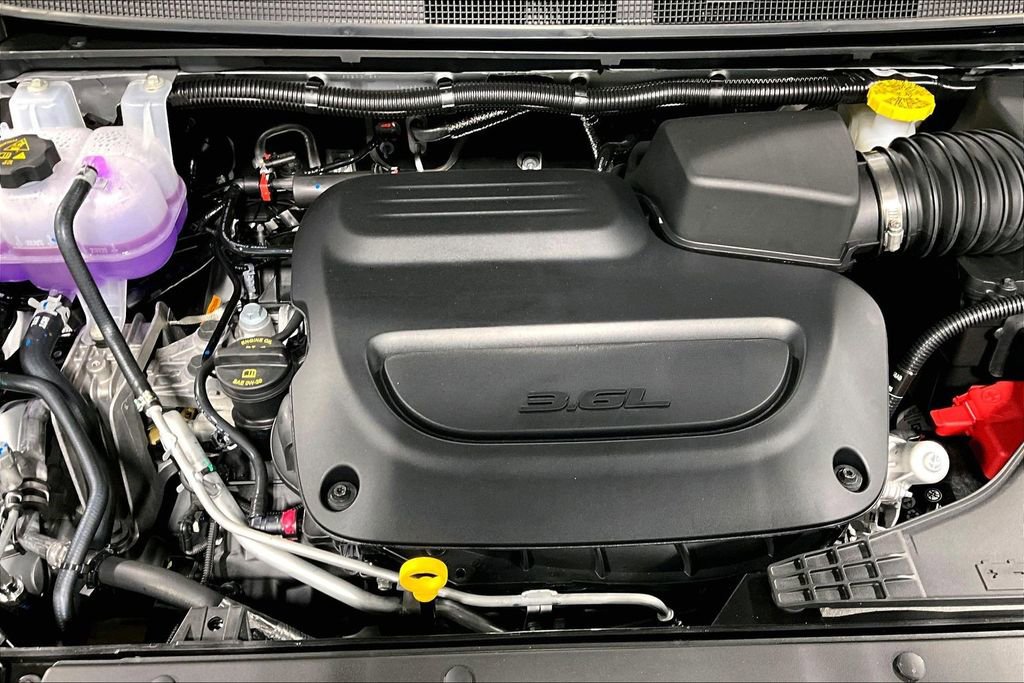 New 2026 Chrysler Voyager LX image 26