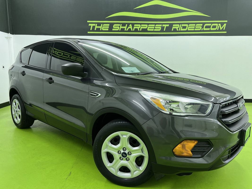 Used 2017 Ford Escape S FWD image 1