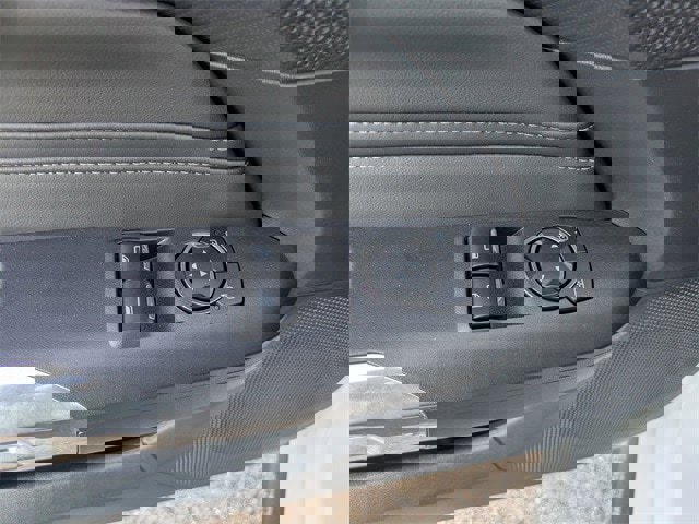 Used 2024 Ford Mustang GT Premium image 19