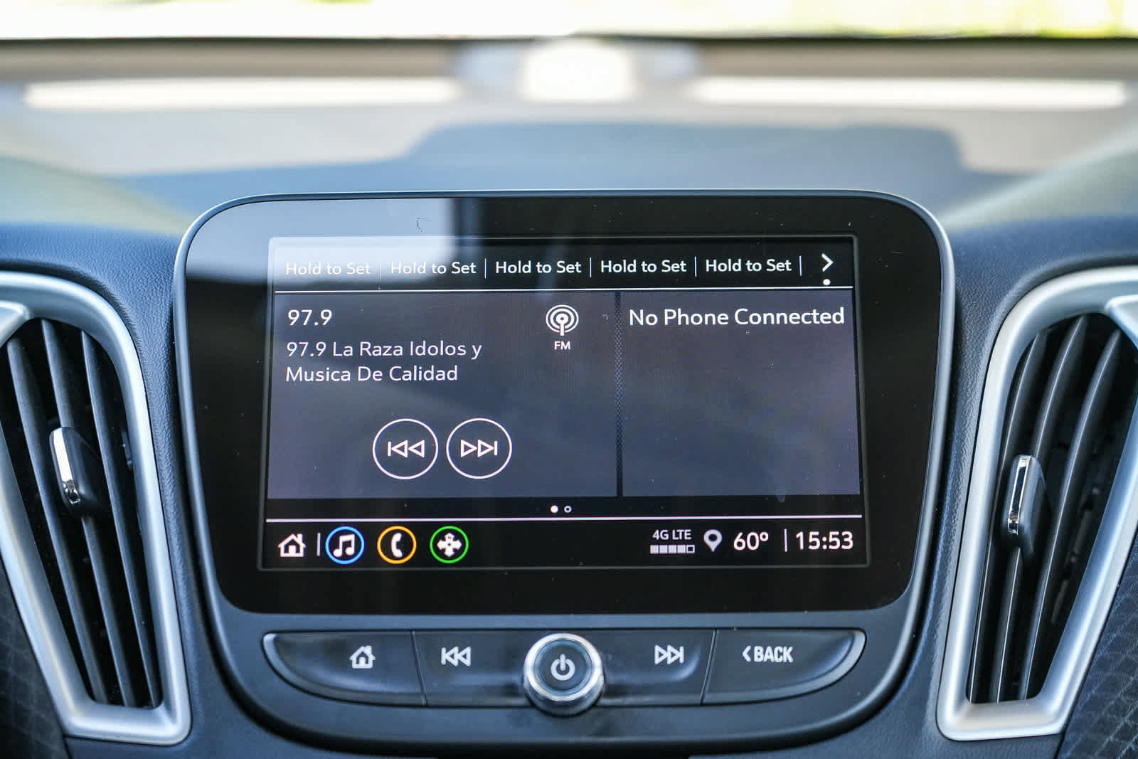 Used 2023 Chevrolet Malibu LS FWD image 13