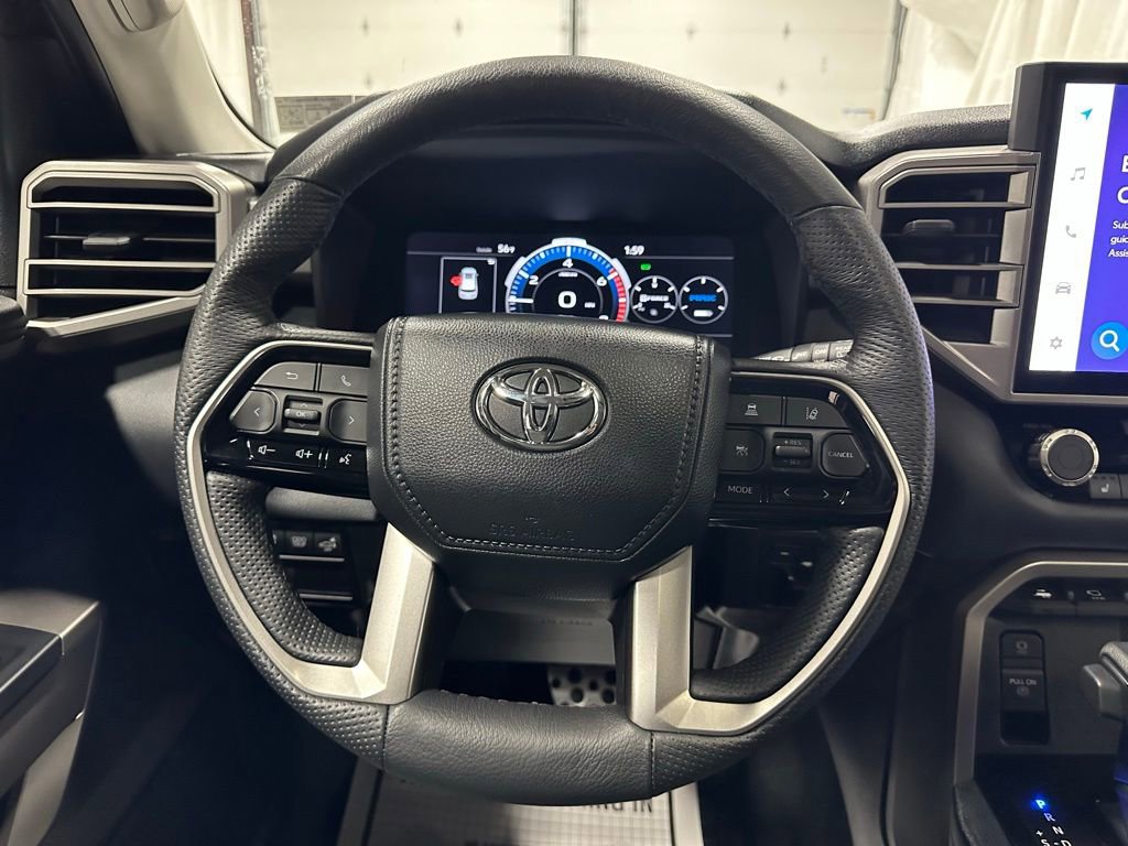 Used 2024 Toyota Sequoia SR5 w/ SR5 Premium Package AWD/4WD image 18