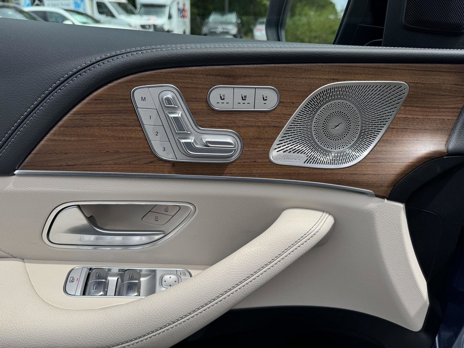 Certified 2026 Mercedes-Benz GLS 580 4MATIC image 6