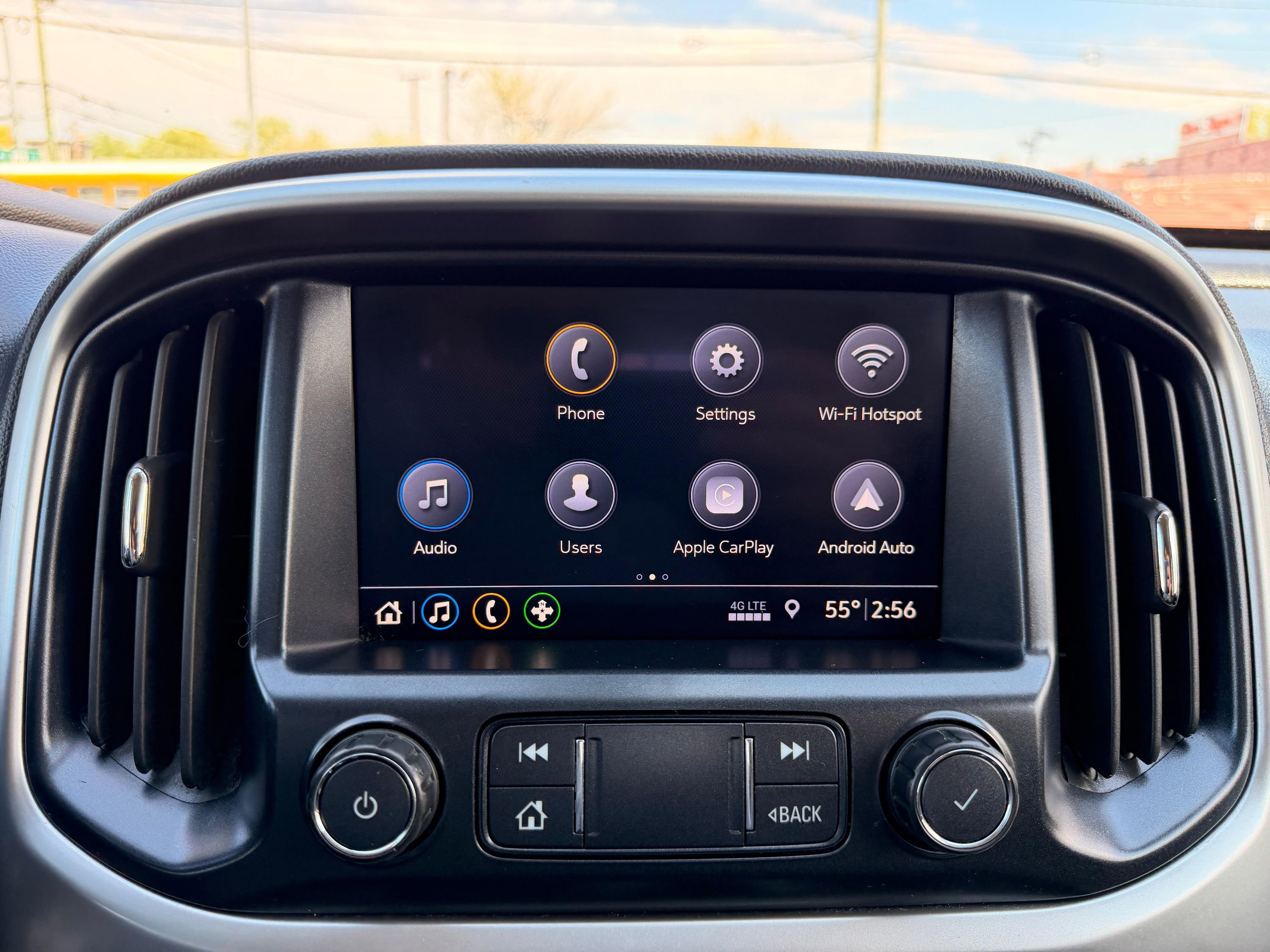 Used 2020 Chevrolet Colorado LT AWD/4WD image 34